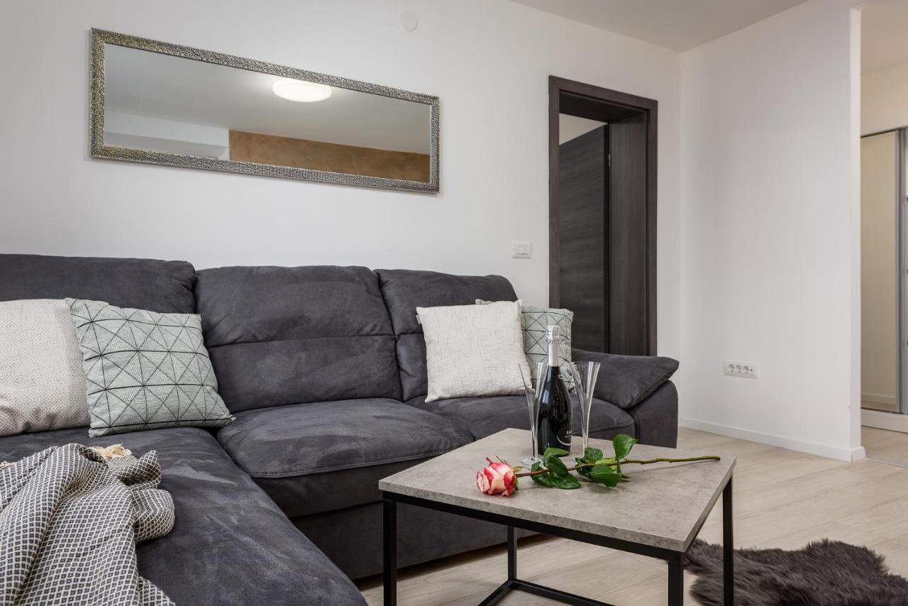 Apartment S&M Heart Of Póla Kültér fotó